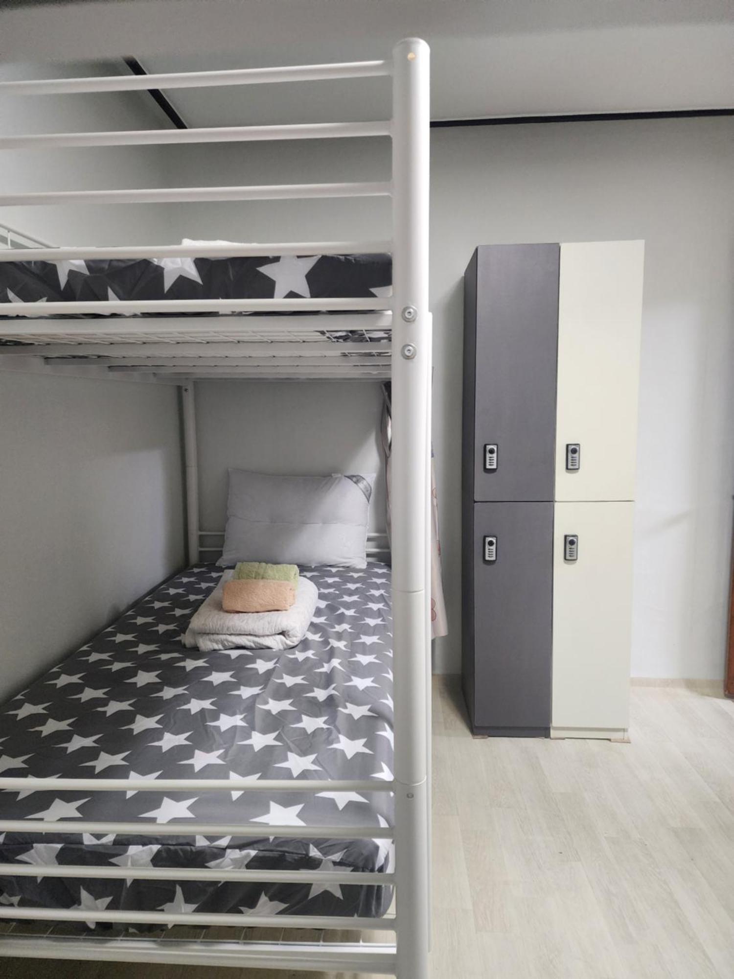 Disco Pangpang Guesthouse Инчон Номер фото