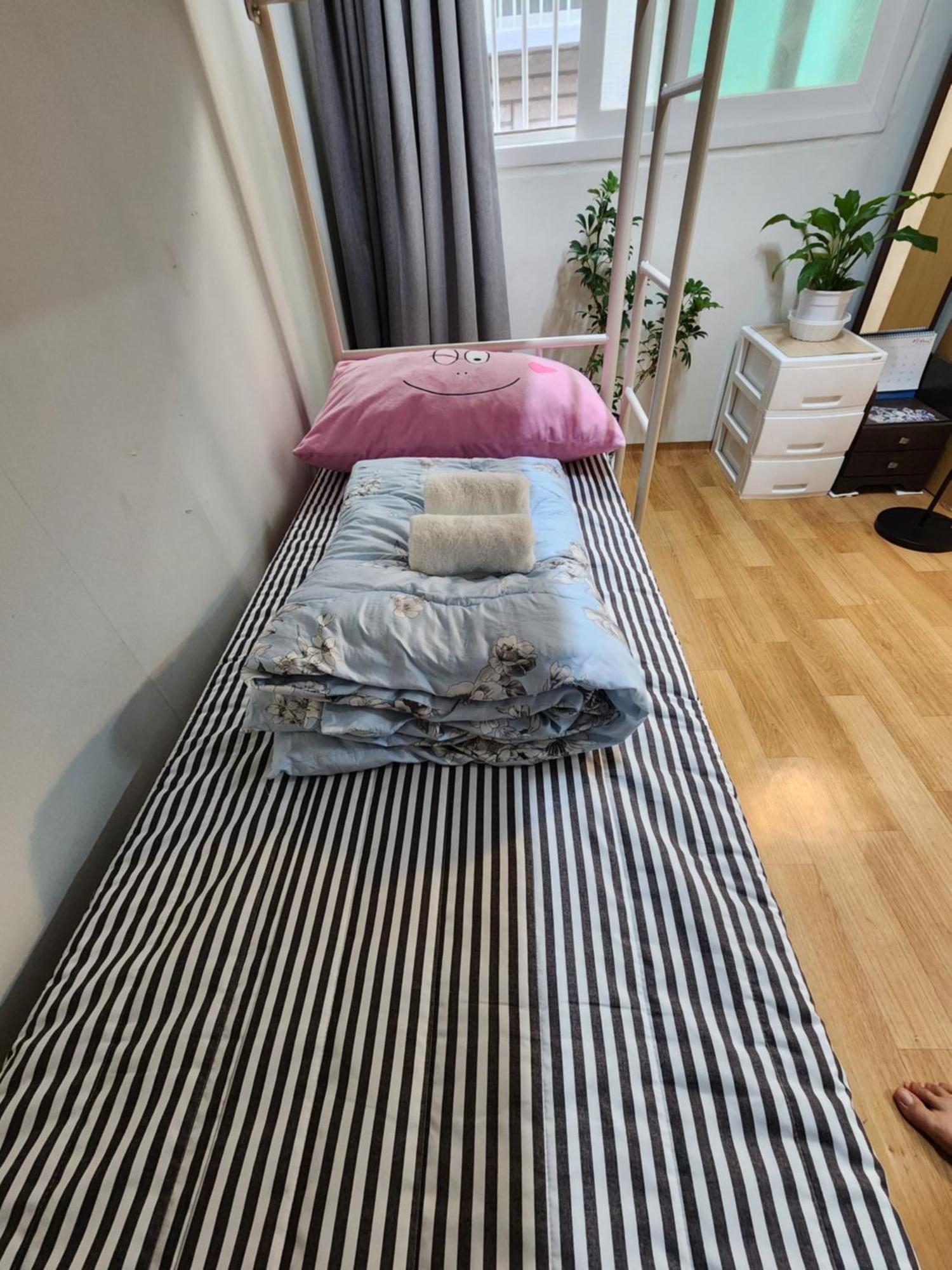 Disco Pangpang Guesthouse Инчон Номер фото