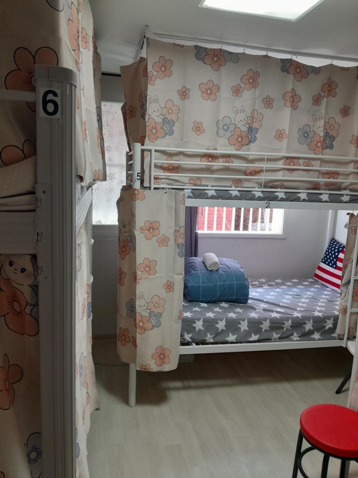Disco Pangpang Guesthouse Инчон Экстерьер фото